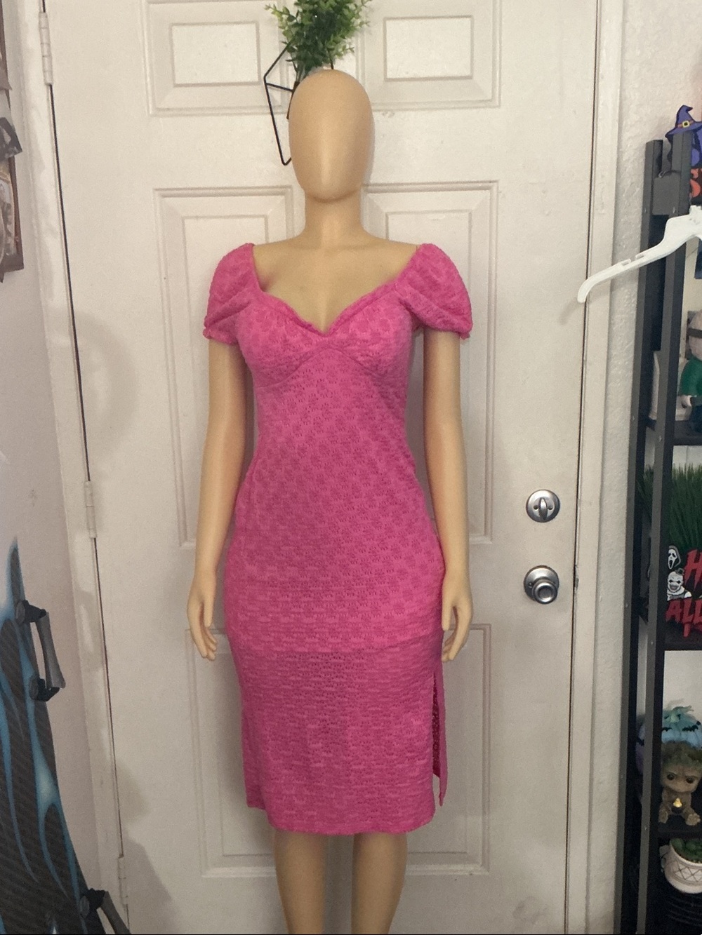 Pink Knit Sweetheart Midi Dress